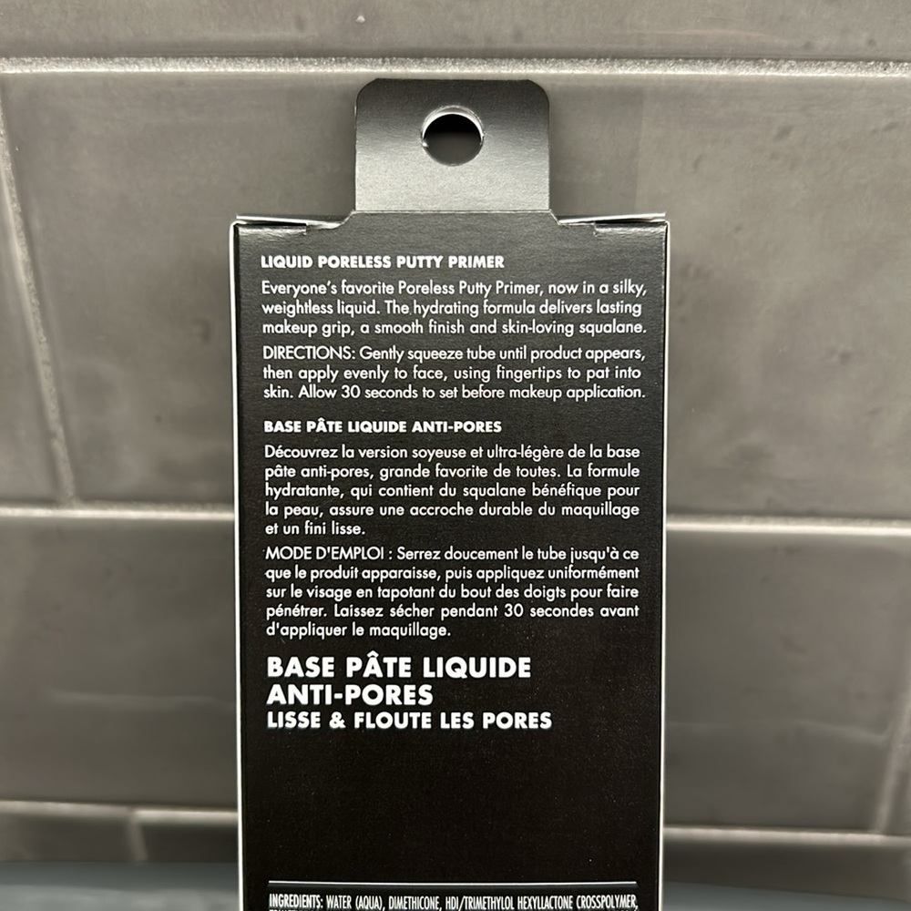 Liquid Poreless Putty Primer - Picture 2 of 6
